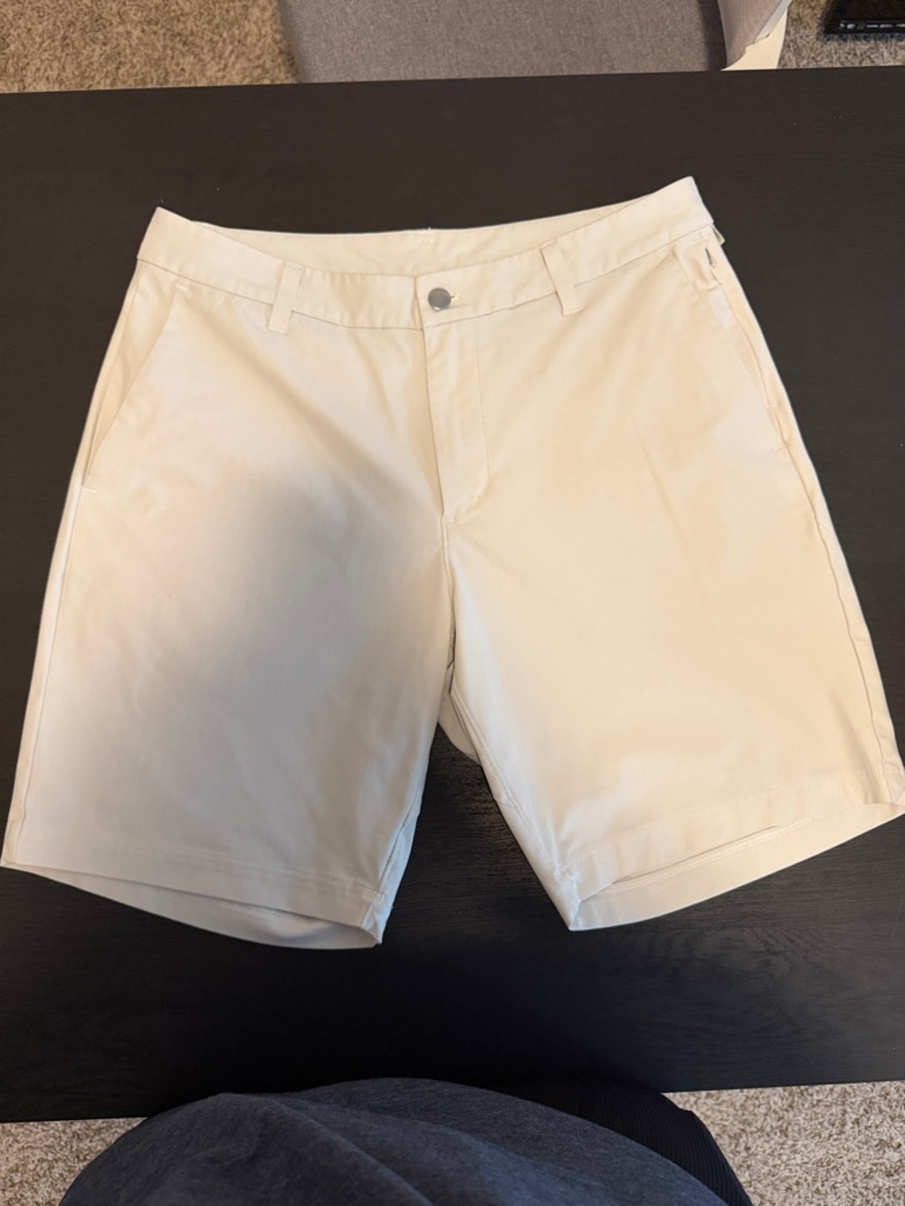 lululemon athletica Cream Flat-Front Men's Shorts